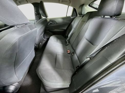 Certified 2025 Toyota Prius LE FWD image 24