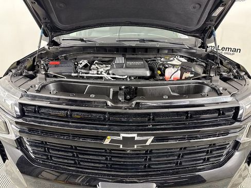 Used 2024 Chevrolet Tahoe RST w/ Luxury Package AWD/4WD image 33