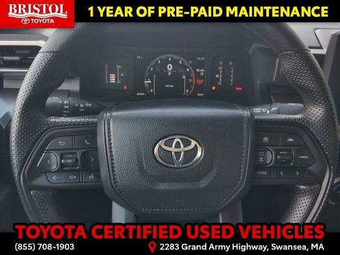 Certified 2024 Toyota Tacoma SR5 AWD/4WD image 18