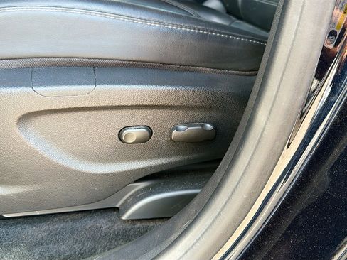 Used 2021 Buick Encore Preferred w/ Safety Package image 18