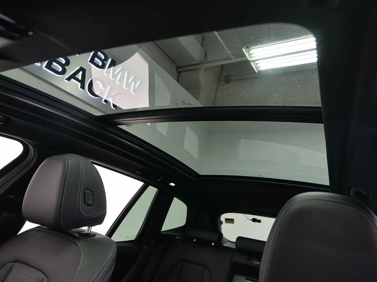 Used 2024 BMW X3 M40i AWD/4WD image 7