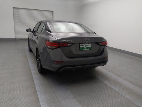 Used 2024 Nissan Sentra SV image 6