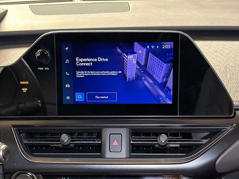 Used 2025 Lexus UX 300h AWD image 19