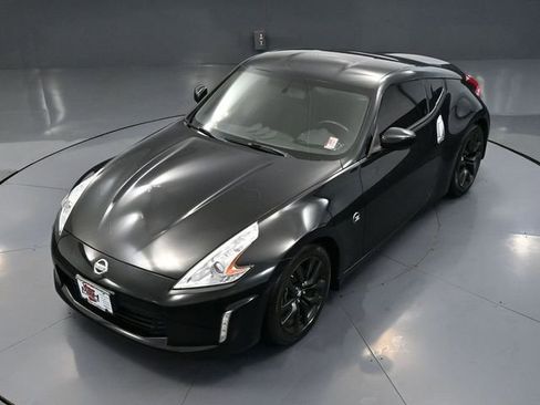 Used 2016 Nissan 370Z Coupe image 45