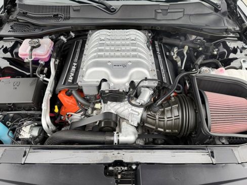 Used 2023 Dodge Challenger SRT Hellcat image 9