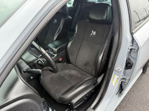 Used 2020 Dodge Charger Scat Pack w/ Dynamics Package image 10