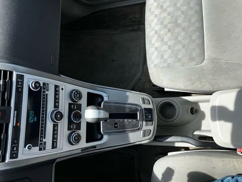 Used 2007 Chevrolet Equinox LS AWD/4WD image 18