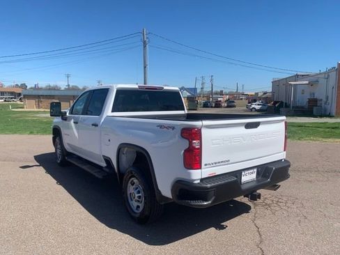 Used 2024 Chevrolet Silverado 2500 W/T image 5