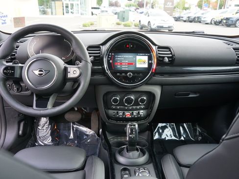 Used 2022 MINI Cooper Clubman S w/ Premium Package AWD/4WD image 21
