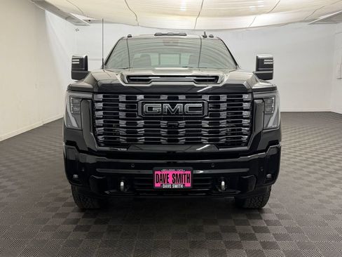 Used 2025 GMC Sierra 2500 Denali Ultimate AWD/4WD image 6