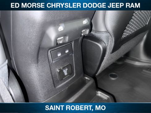New 2026 Jeep Wrangler Unlimited Rubicon AWD/4WD image 18