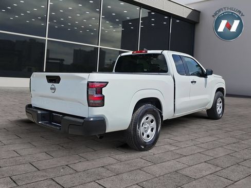 Used 2024 Nissan Frontier S w/ S Utility Package RWD image 5