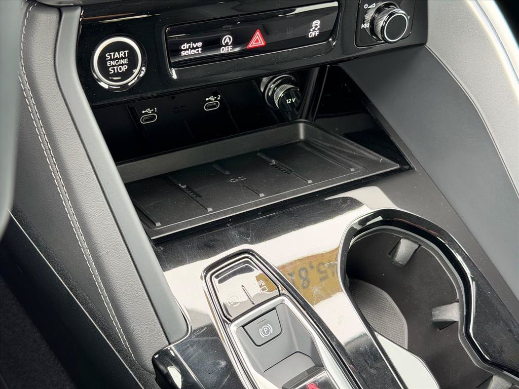 Certified 2025 Audi Q5 Premium w/ Convenience Package AWD/4WD image 21