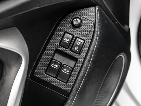 Used 2020 Toyota 86 RWD image 31
