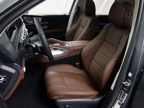 Certified 2026 Mercedes-Benz GLE 450 GLE 450 image 10