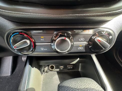 Used 2022 Kia Soul LX w/ Technology Package image 24