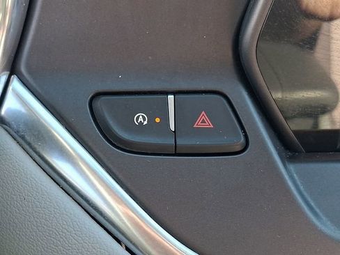 Used 2020 Chevrolet Blazer LT image 27