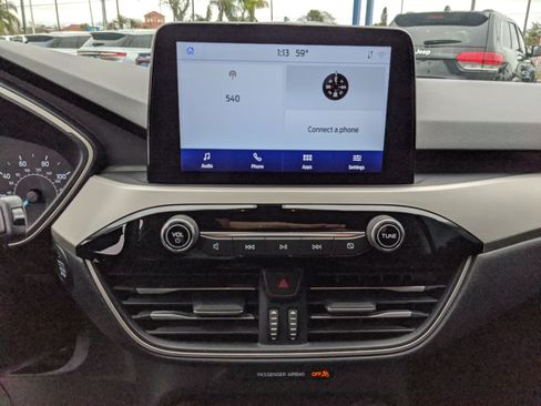 Certified 2022 Ford Escape SEL image 27