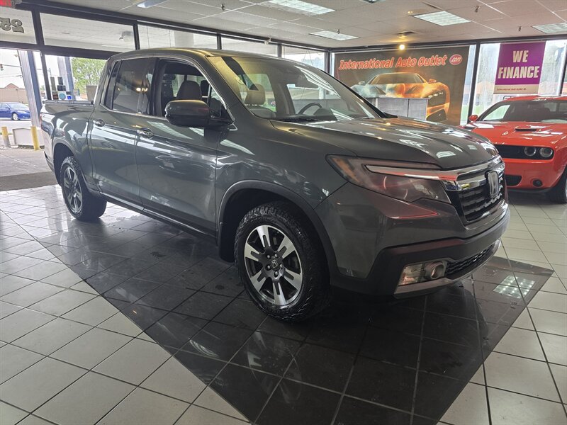 Used 2019 Honda Ridgeline RTL-E image 3