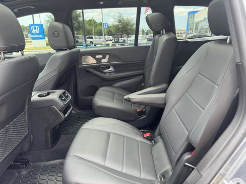 Used 2023 Mercedes-Benz GLS 450 4MATIC image 27