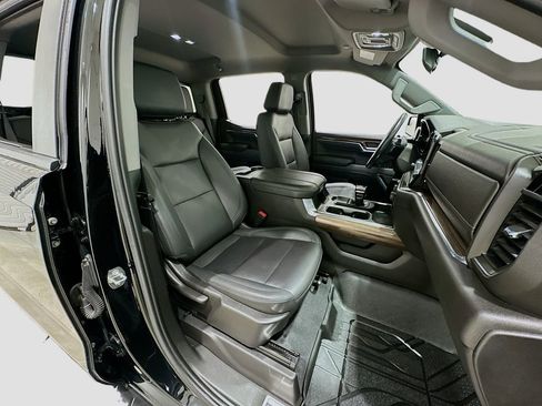 Used 2023 Chevrolet Silverado 1500 RST w/ All Star Edition Plus image 29