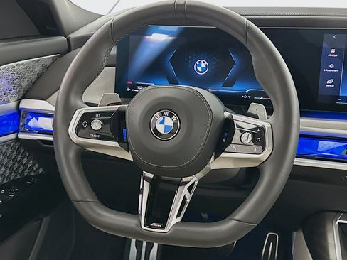 Used 2023 BMW 760i xDrive AWD/4WD image 8