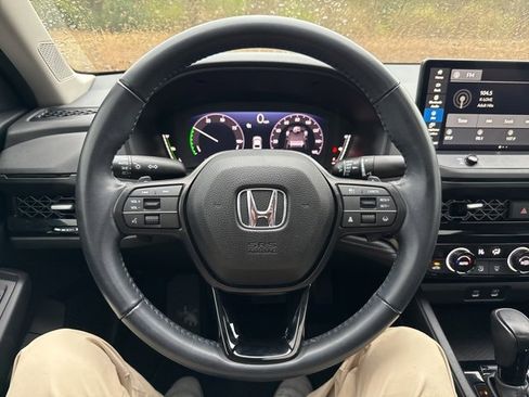 Used 2024 Honda Accord EX-L image 28