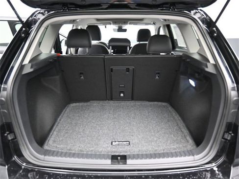 New 2026 Volkswagen Taos SE image 12