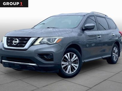 Used 2017 Nissan Pathfinder S