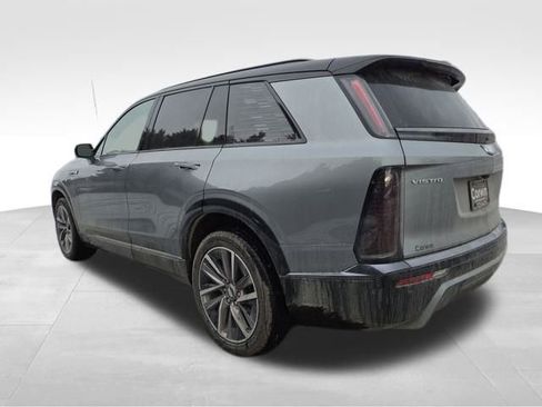 New 2026 Cadillac Vistiq Sport image 10