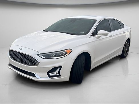 Certified 2019 Ford Fusion Titanium image 15