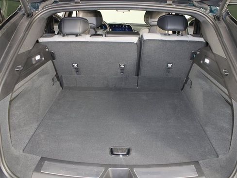 Used 2024 Cadillac Lyriq Tech w/ Driver Assist Package image 20