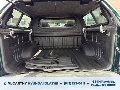 Used 2015 GMC Canyon SLE w/ SLE Convenience Package AWD/4WD image 19