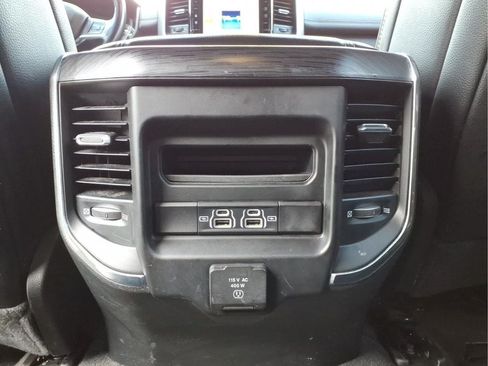 Used 2023 RAM 1500 Laramie AWD/4WD image 33