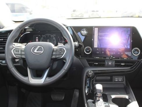 Certified 2024 Lexus NX 250 FWD image 14