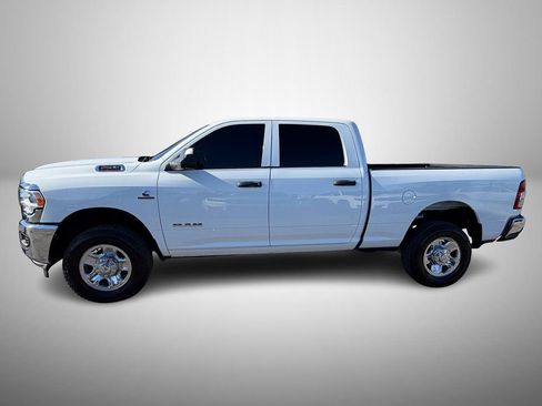 Used 2022 RAM 2500 Tradesman w/ Chrome Appearance Group image 5