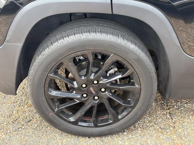 Used 2024 GMC Terrain SLT w/ Elevation Edition FWD image 5