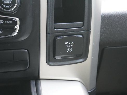 Used 2015 RAM 1500 Big Horn AWD/4WD image 24