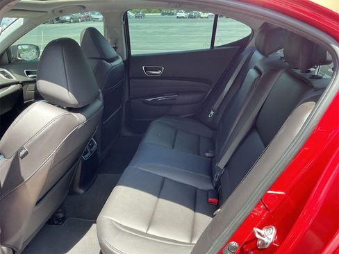 Used 2020 Acura TLX FWD image 8