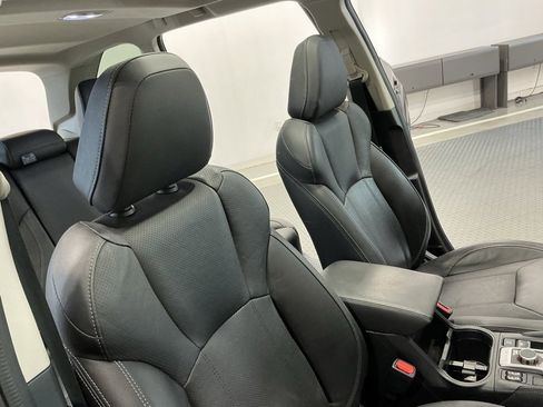 Used 2022 Subaru Forester Touring image 25