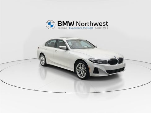 New 2026 BMW 330i xDrive Sedan w/ Convenience Package image 6