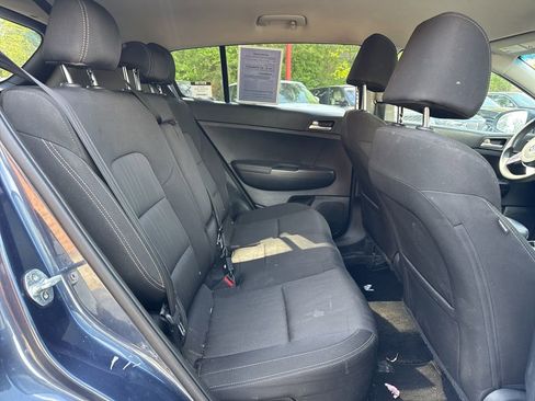 Used 2020 Kia Sportage LX FWD image 7