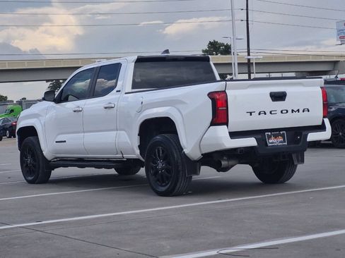 Used 2024 Toyota Tacoma SR5 RWD image 4