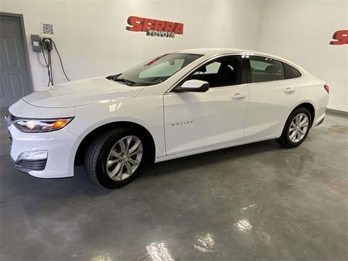 Used 2024 Chevrolet Malibu LT image 6