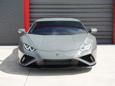 Used 2021 Lamborghini Huracan EVO image 48