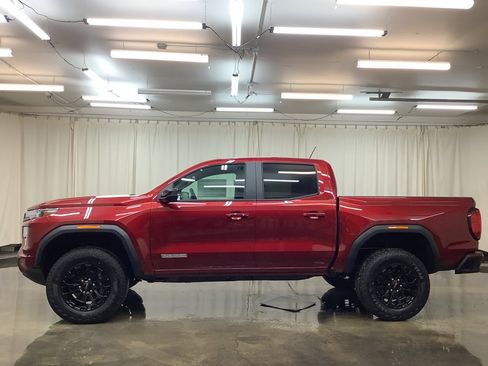 New 2026 GMC Canyon Elevation w/ Convenience Package image 10