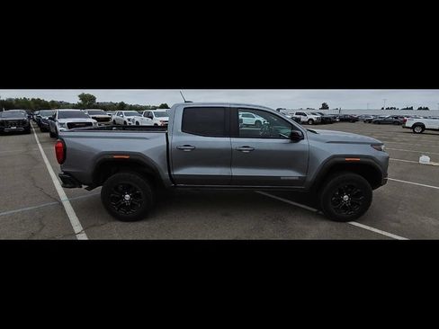 Used 2023 GMC Canyon Elevation w/ Trailering Package RWD image 9