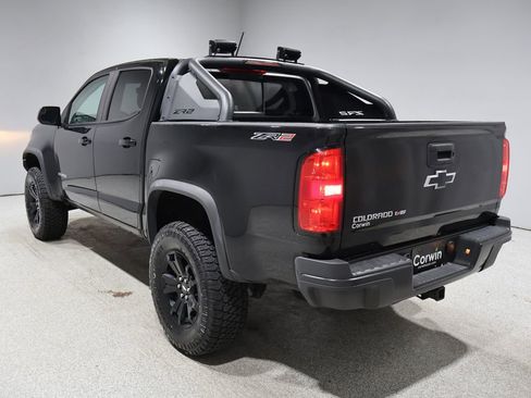 Used 2018 Chevrolet Colorado ZR2 w/ ZR2 Midnight Special Edition image 17