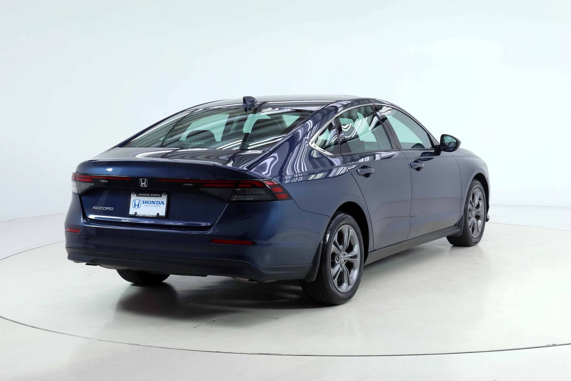 Certified 2024 Honda Accord EX image 2
