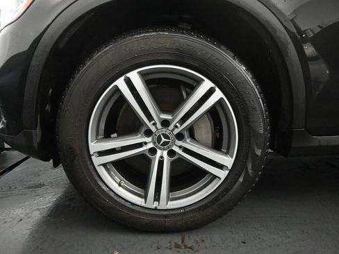Used 2020 Mercedes-Benz GLC 300 4MATIC image 32